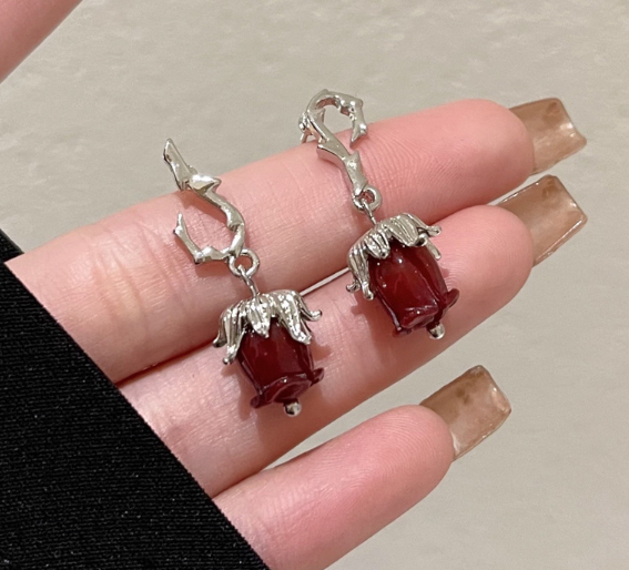 Sweet Rose Dropping Earring