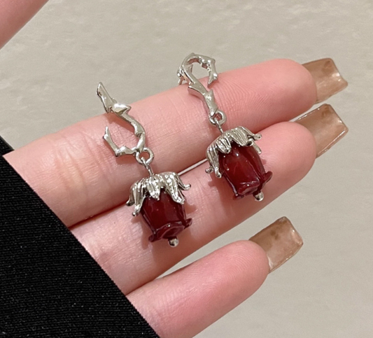 Sweet Rose Dropping Earring